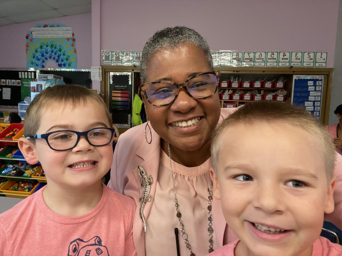 "PINK" Day at Vails Gate News NECSD
